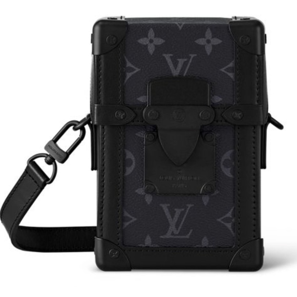 LOUIS VUITTON Vertical Trunk Wearable Wallet - Picture 2 of 3